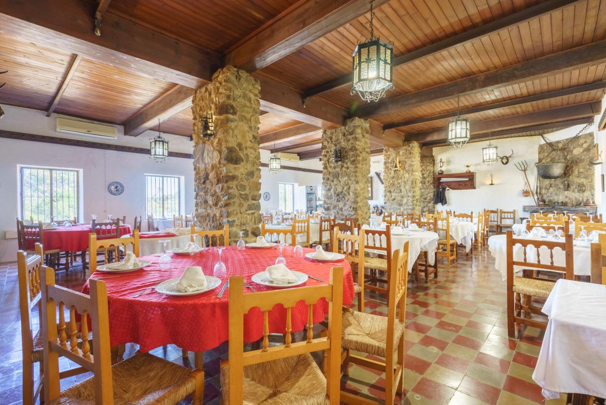 Venta Del Alto Hotel Las Cumbres By Vivere Stays El Garrobo Extérieur photo